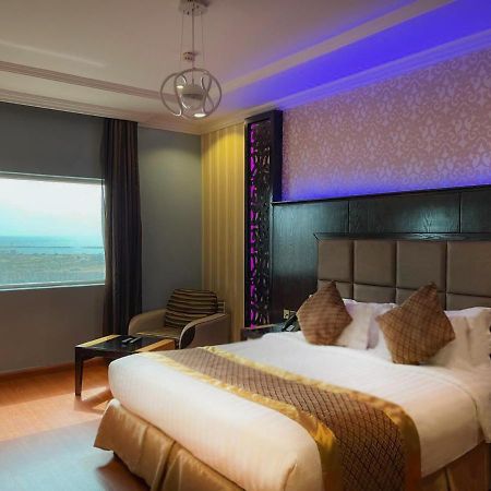Park Jizan Hotel ภายนอก รูปภาพ